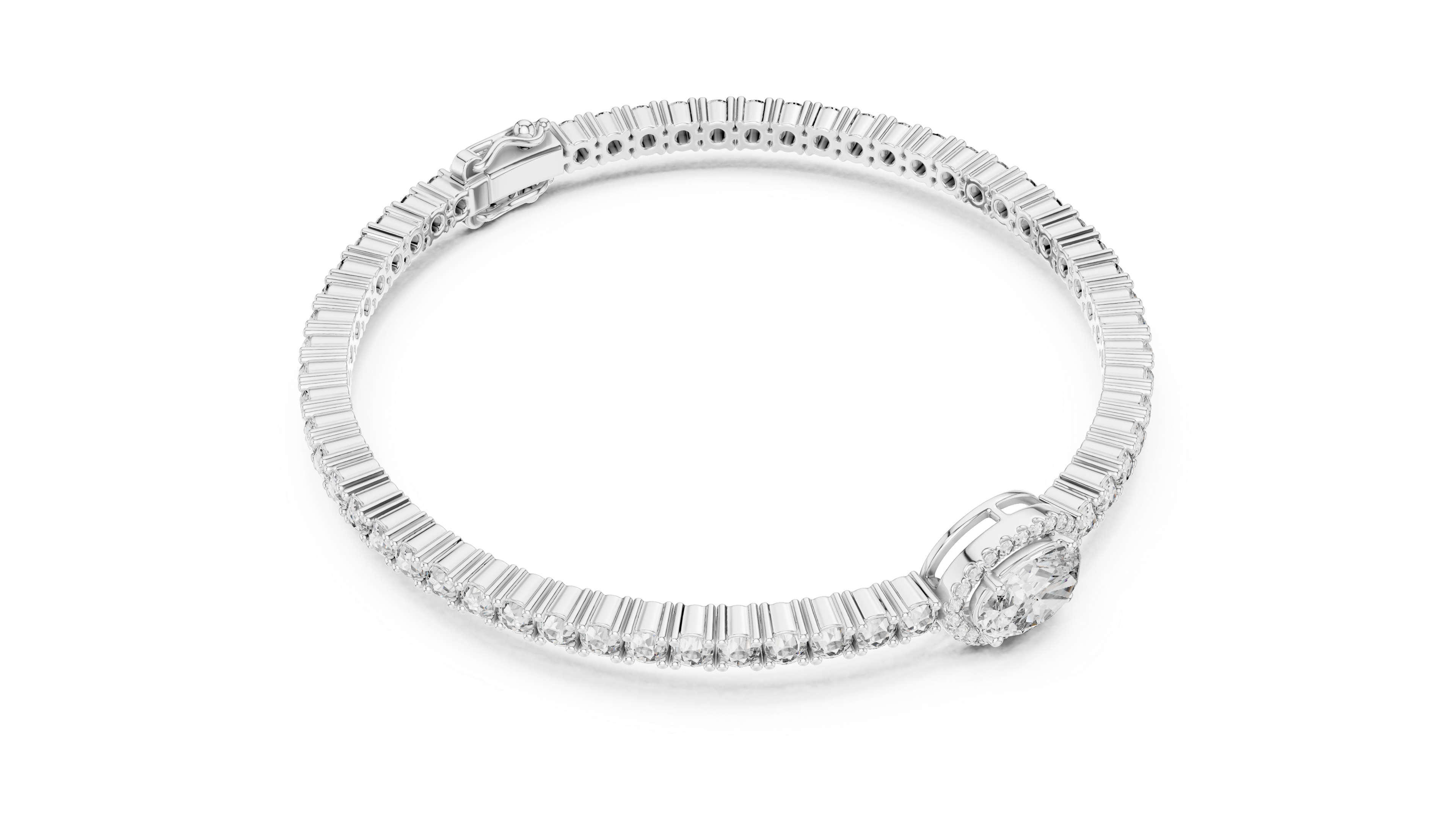 LUXURIOUS STATEMENT BRACELET