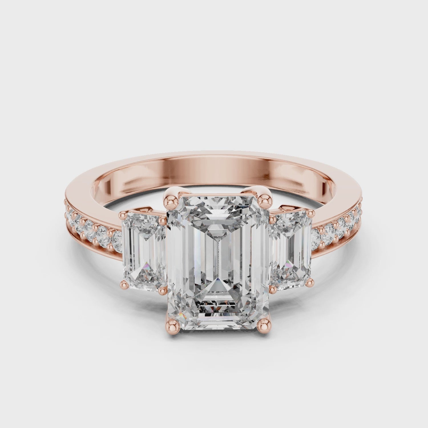 EMRALD  ENGAGEMENT RING WITH UNIQUE BAND